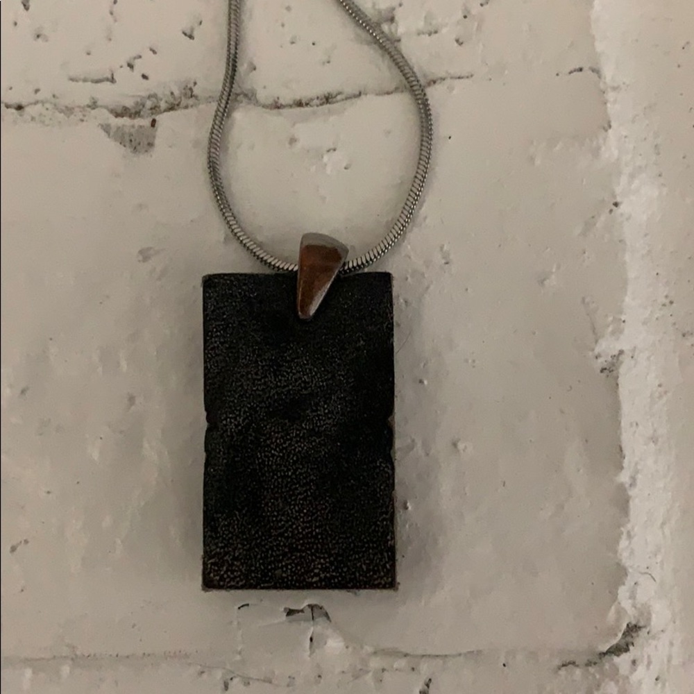 3/$15 Rhinestone Hamsa Necklace - Picture 4 of 4